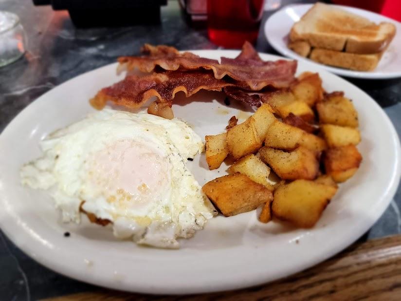 Al's Pub & Pizza